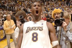 杜兰特：NBA仅有2个人比我强，他们的综合能力非常不错