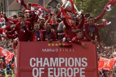 凯恩拜仁百球里程碑，超越C罗哈兰德成欧洲金靴